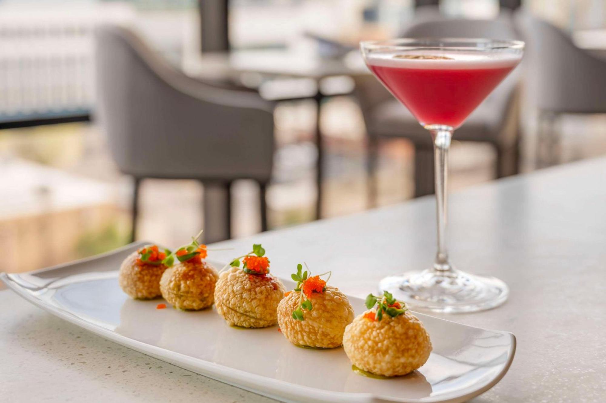 Cambria Hotel Nashville Midtown Екстер'єр фото