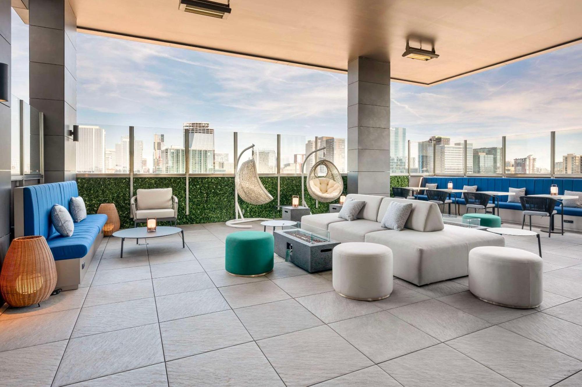 Cambria Hotel Nashville Midtown Екстер'єр фото