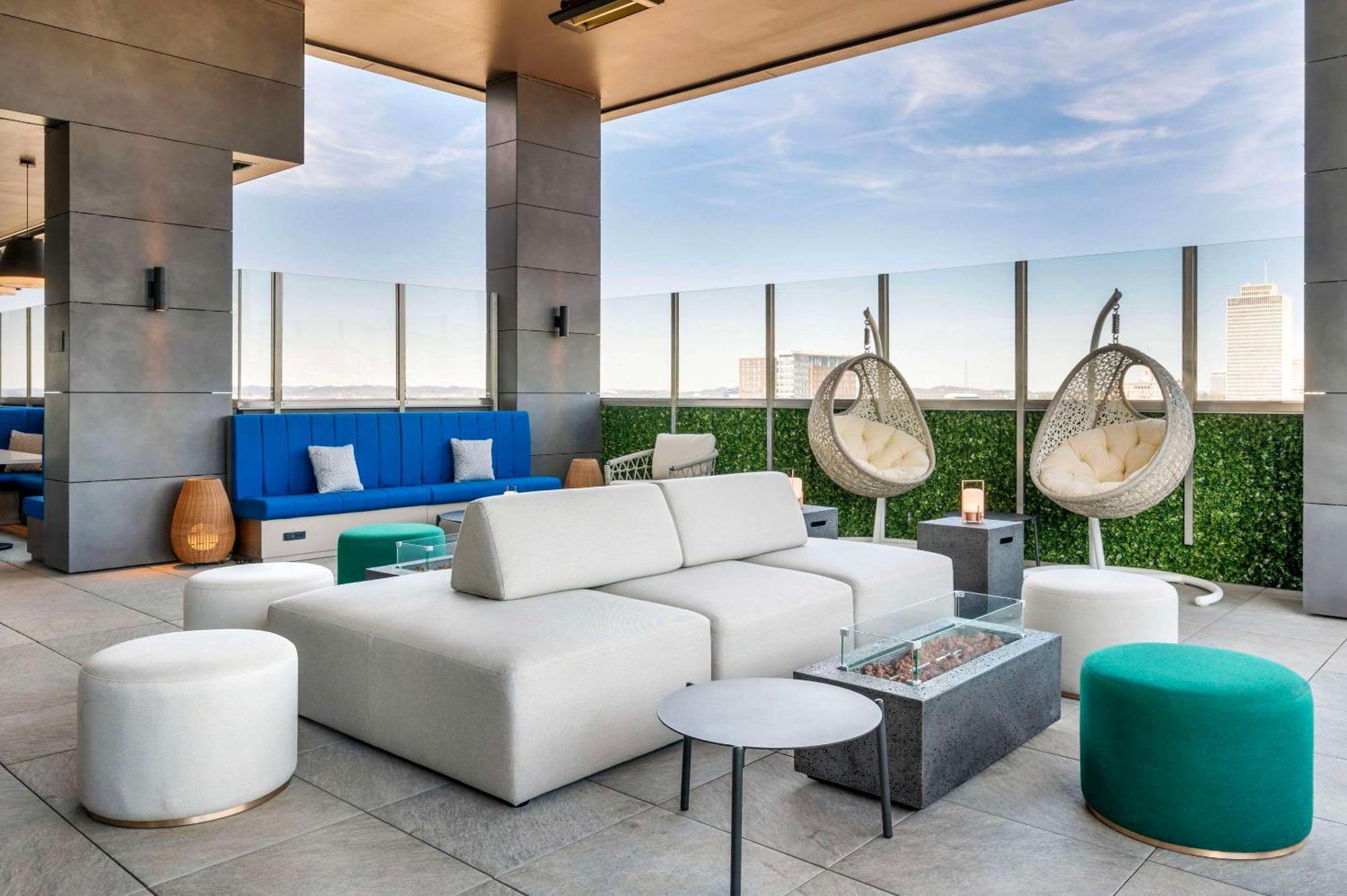 Cambria Hotel Nashville Midtown Екстер'єр фото
