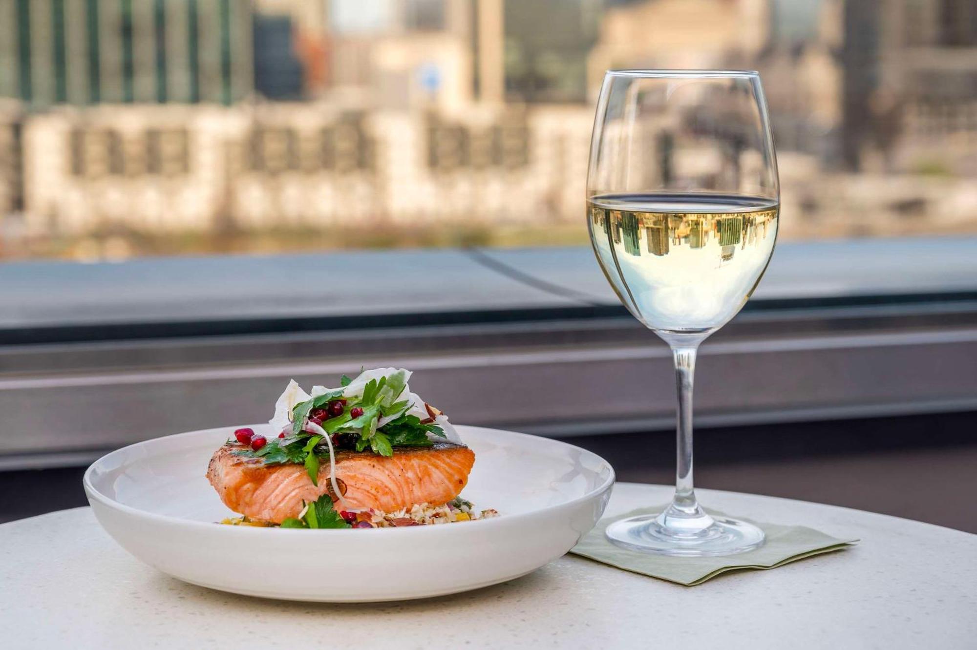 Cambria Hotel Nashville Midtown Екстер'єр фото
