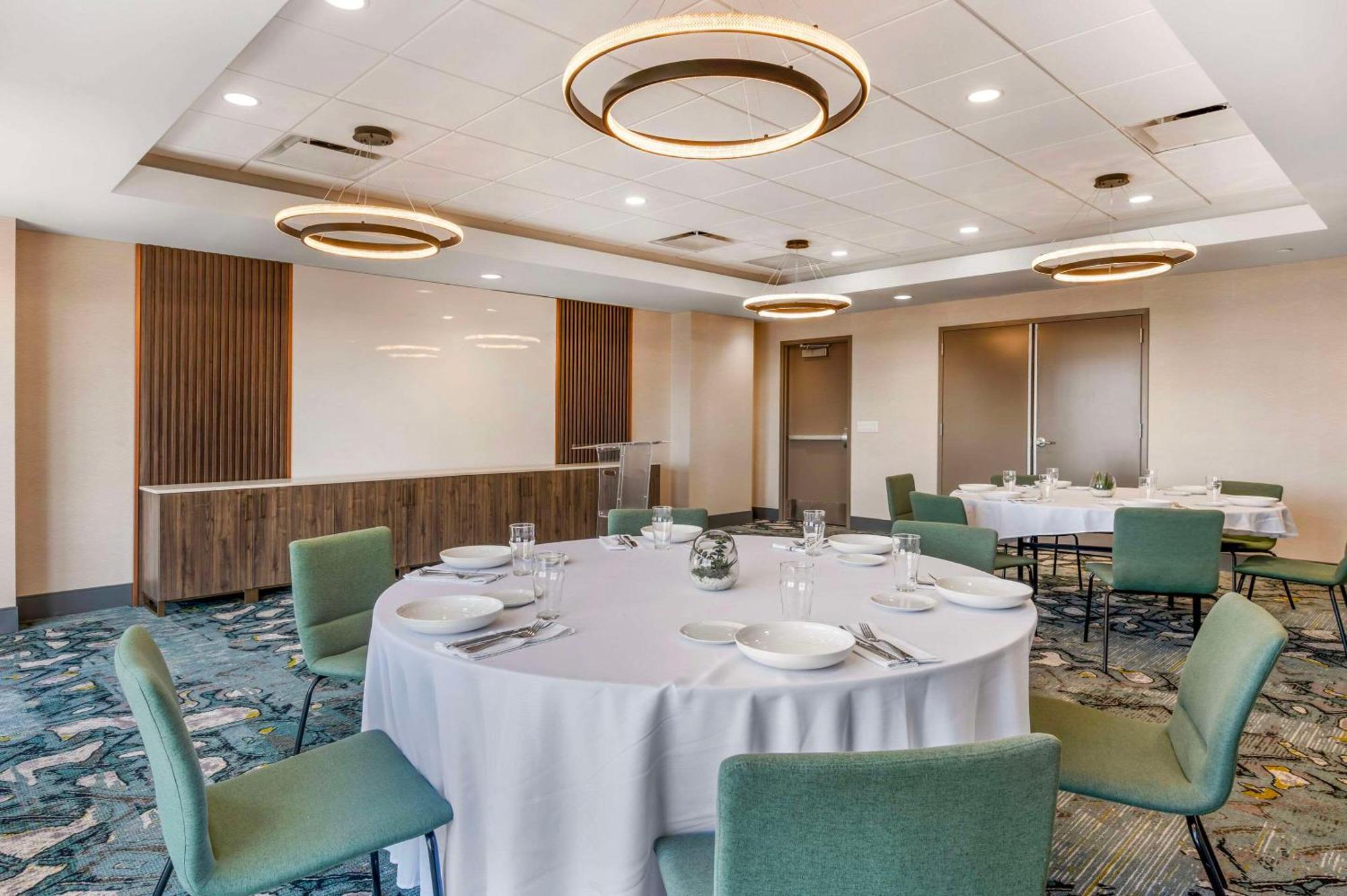 Cambria Hotel Nashville Midtown Екстер'єр фото