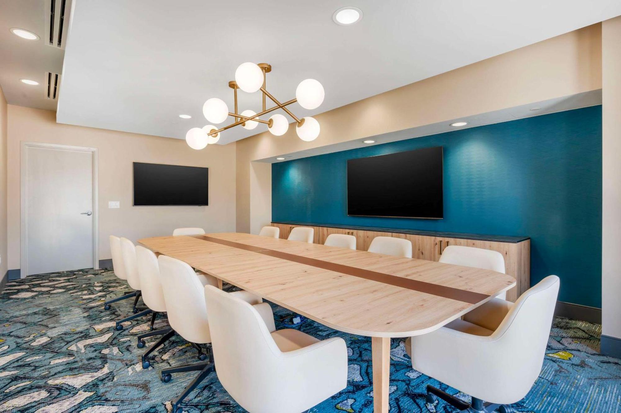 Cambria Hotel Nashville Midtown Екстер'єр фото